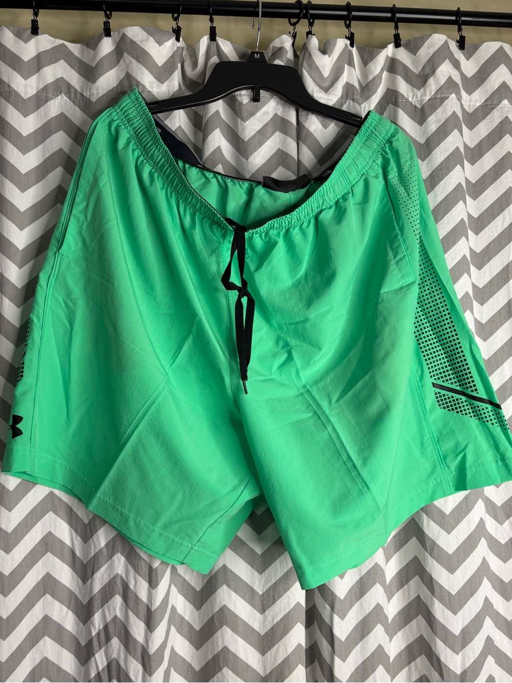 Under Armour Men’s Neon Green Athletic Training Shorts